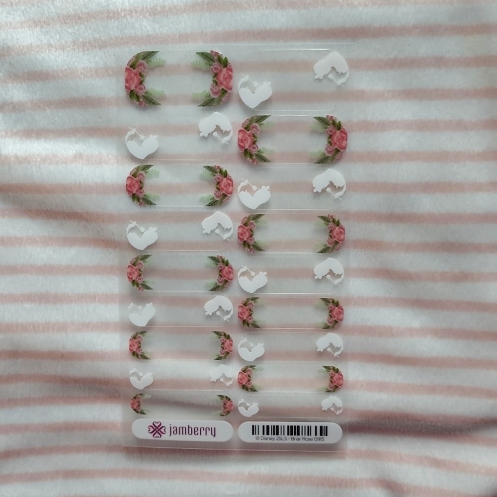 Jamberry Sleeping Beauty Aurora Nail Wraps